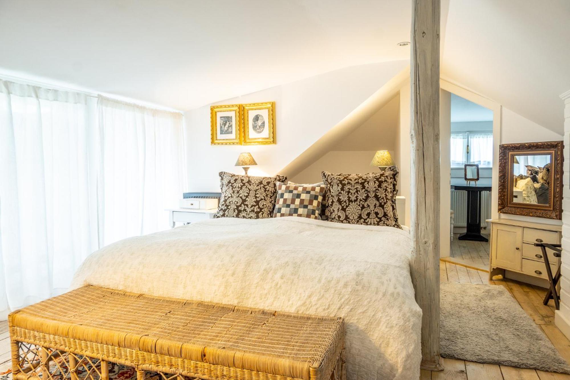Family Hotel Okoř Zewnętrze zdjęcie